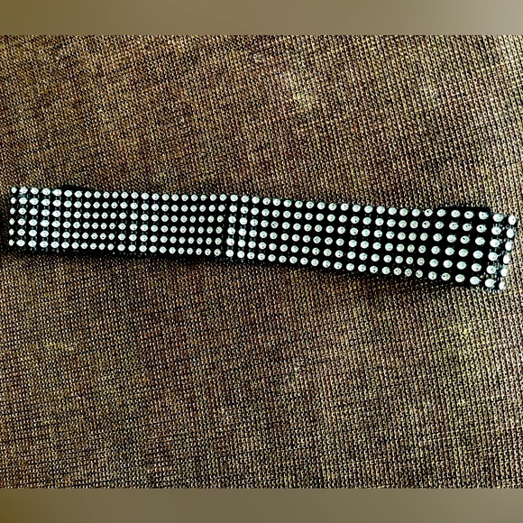 Jewelled Hairband - Picture 1 of 3